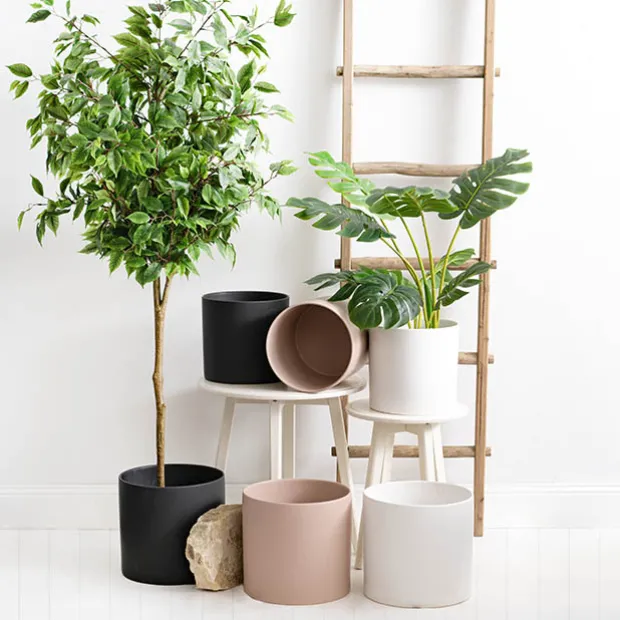 Ceramic Cylinder Pot Satin Matte Black (25Dx24cmH)