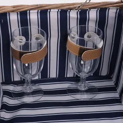 Classic 4 Person Picnic Basket Brown (42x28x20cmH)