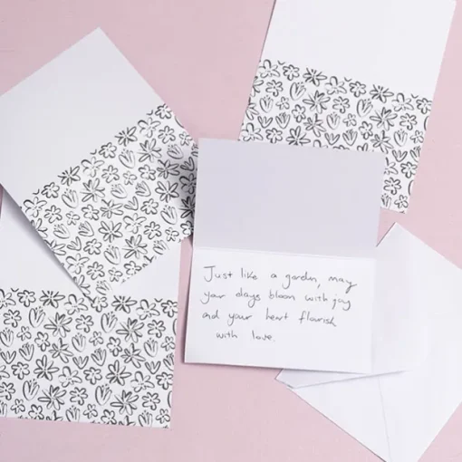 Gallery Gift Card & Envelope Flower Print Pk25 (10x6.5cmH)