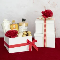 Gift Flower Box Square White (21.5x21.5x14cmH) Set 3