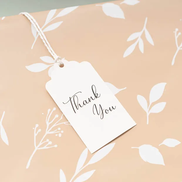 Hanging Gift Tags Scallop Thank You White Pack 20 (9Lx5W)cm)