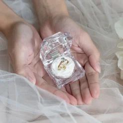 Mini Diamond Shape Acrylic Box Clear (4.5cmH)