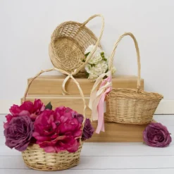 Willow Basket with Handle Round Natural (35cmDx13cmH)